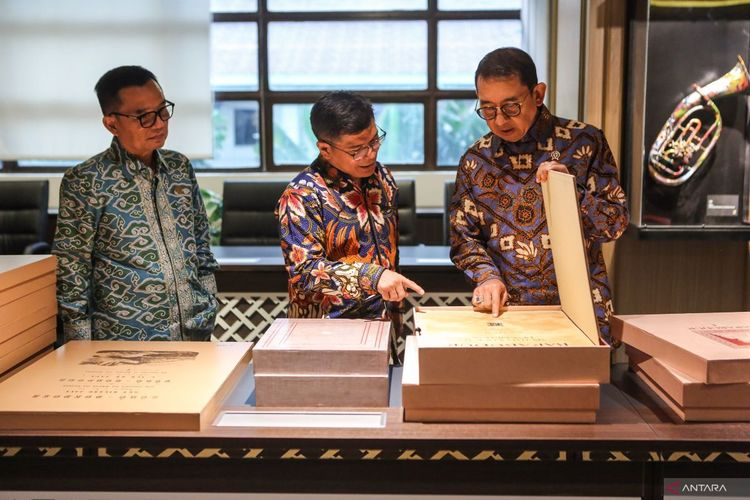 Kantor-Berita-ANTARA-dan-Menteri-Kebudayaan-bahas-pemajuan-kebudayaan-220726-Ada-7.jpg